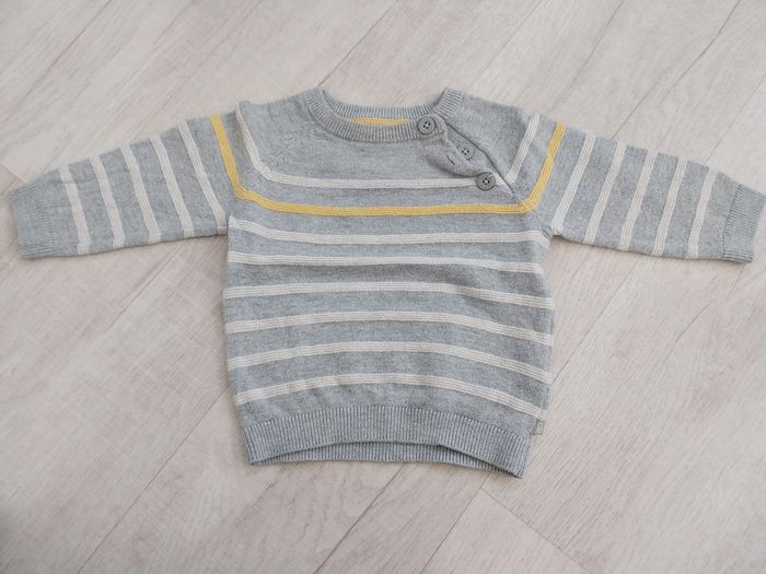 Pull 6 mois