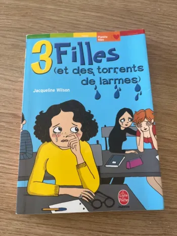 3 filles (et des torrents de larmes)
