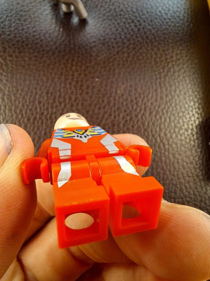 Figurine Lego compatible Ultraman - photo numéro 7