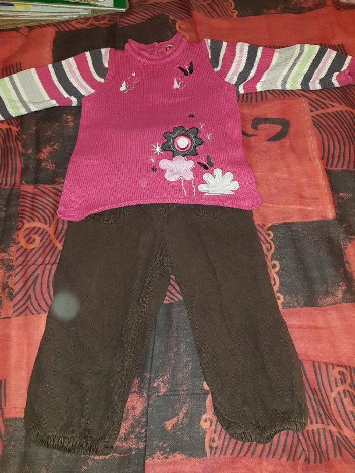 Pantalon velour+ pull 18mois