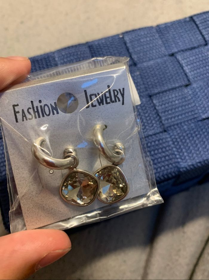 Boucle d’oreille - photo numéro 2