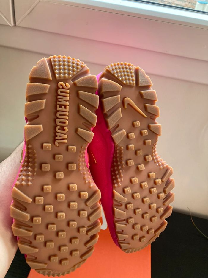 Baskets Basses Femme Nike Air Humara LX Jacquemus Pink - Taille 36.5 - photo numéro 13
