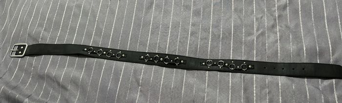 Superbe ceinture noire gothique/rock avec clous et anneaux et clous 90 cm neuve - photo numéro 5