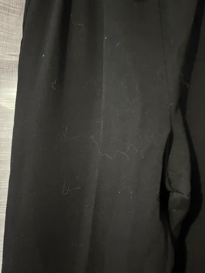 Pantalon noir - photo numéro 3