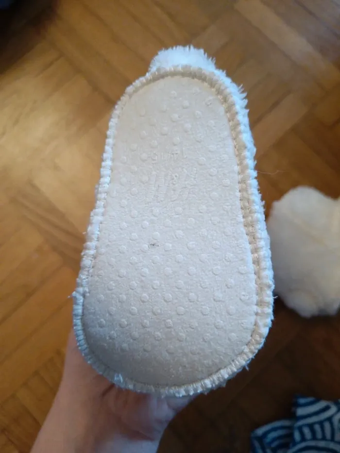 Chaussons blancs bébé H&M 14-15 - photo numéro 3