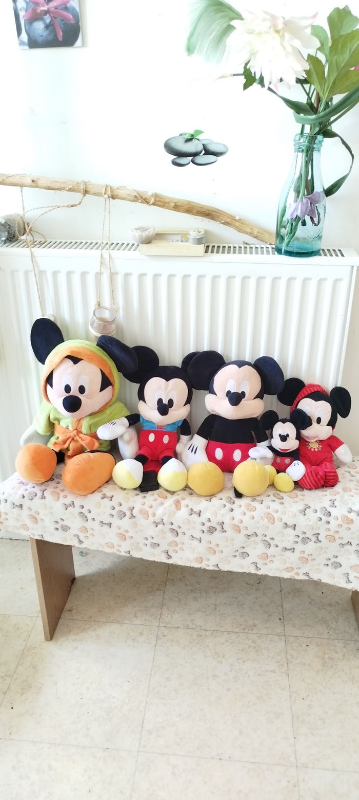 Lot peluche Mickey 🧸 - photo numéro 3