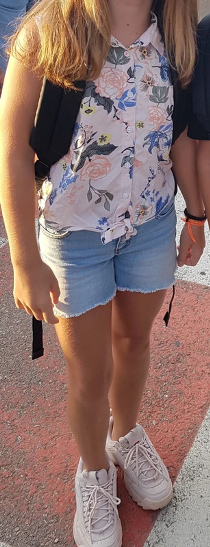 Chemisier débardeur noué au nombril 10 ans - photo numéro 2