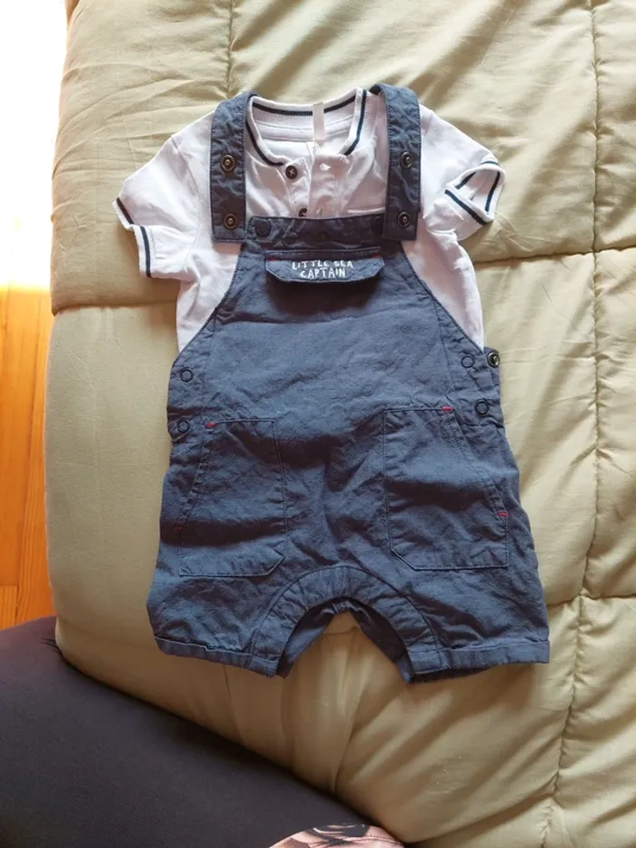 Ensemble salopette + polo