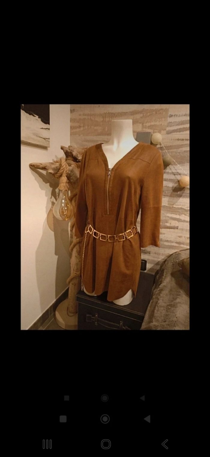 Belle blouse longue Allyson taille 40 - photo numéro 2