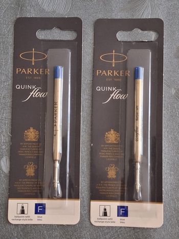 2 recharge Parker stylo bille bleu 