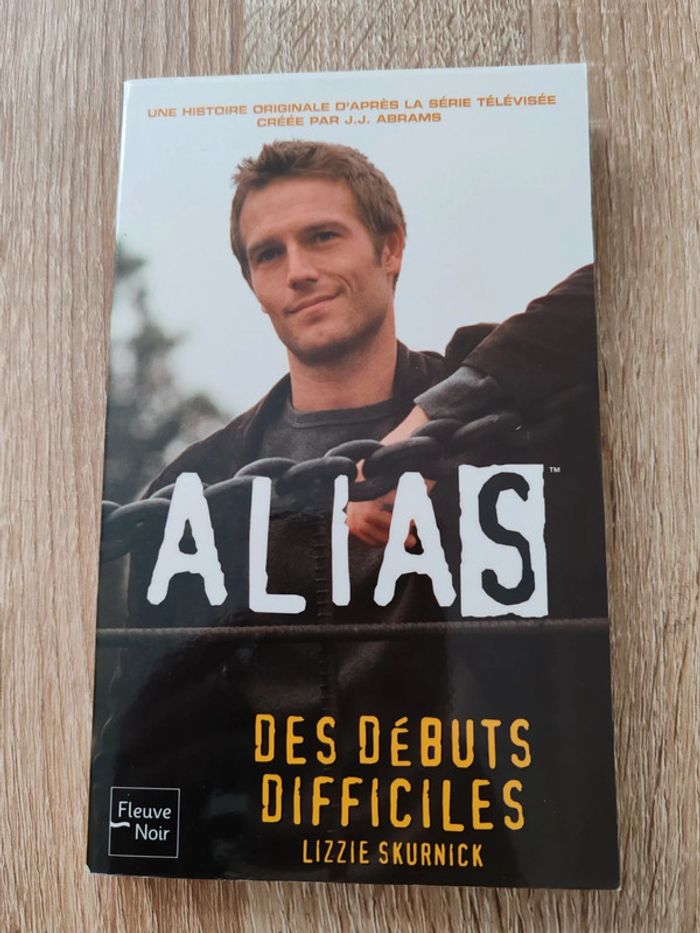 Lizzie Skurnick 🌸 Alias Des débuts difficiles - photo numéro 1