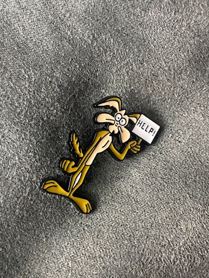 Pins coyote - photo numéro 2
