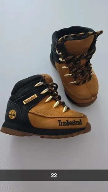 Chaussures montante timberland