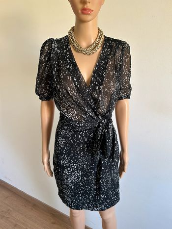 Robe portefeuille noire et blanche Morgan taille 40 jamais portée