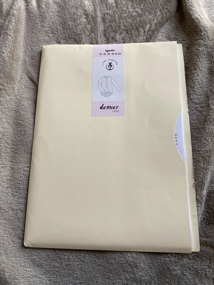 Patron couture C’est dimanche Denver lady Nun studio - photo numéro 2