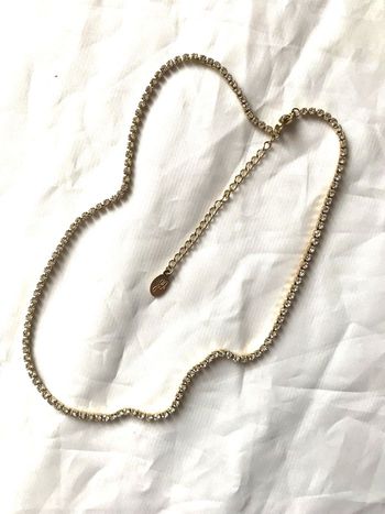 Collier Chaîne Eblouissante Pierres Blanches Carrées Zircon Brillant Bijou Doré Fantaisie Femmes
