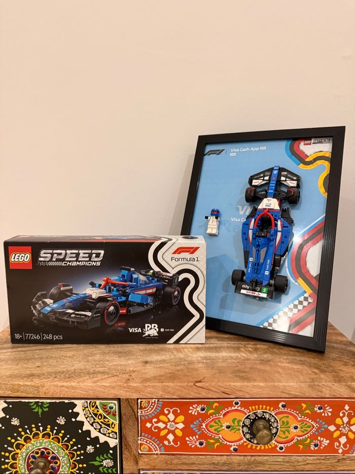 Lego F1 au choix + cadre - photo numéro 2