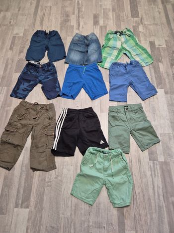 Lot de 10 shorts 6ans