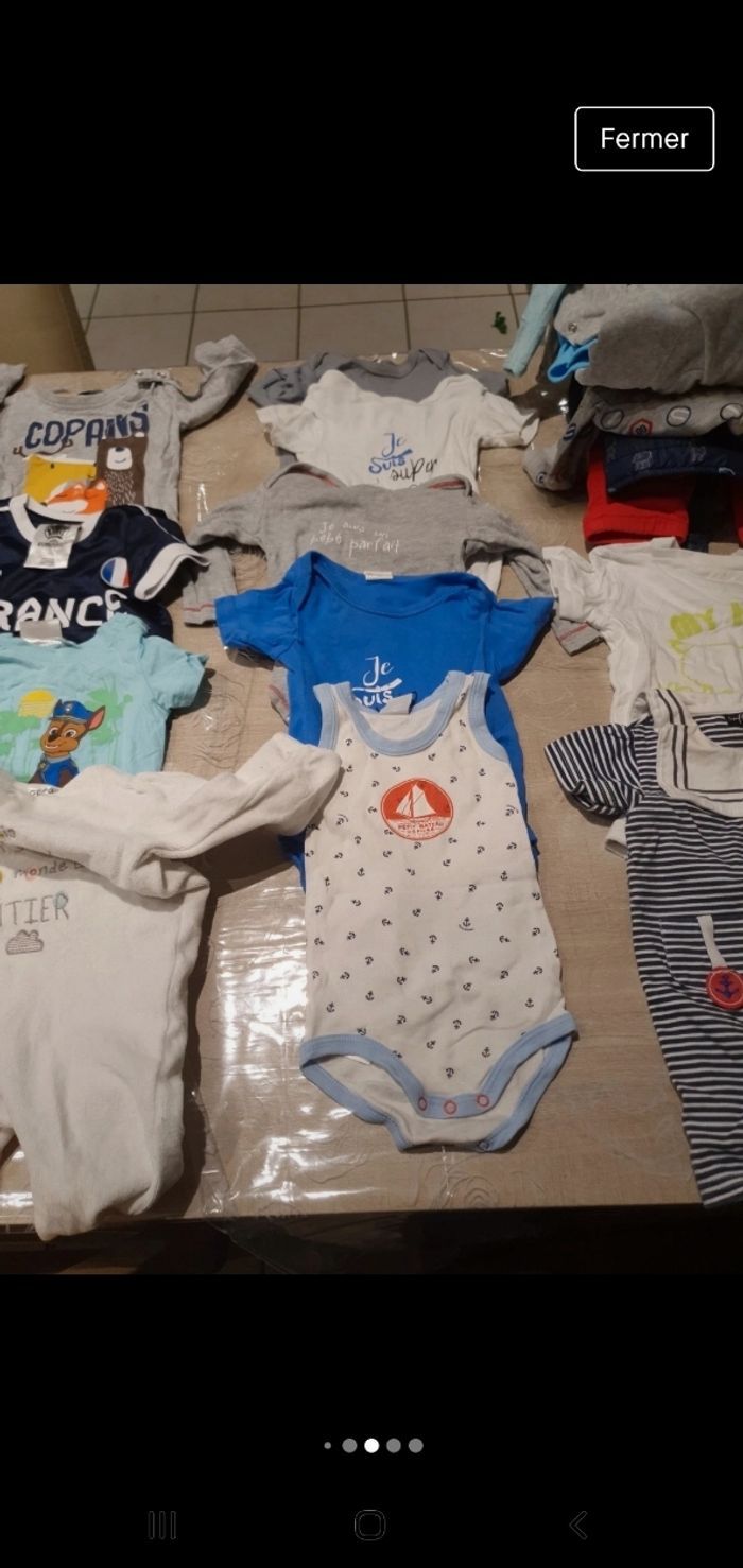 Lot de 28 habits de 6 mois - photo numéro 3