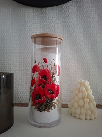 Distributeur à disque démaquillant