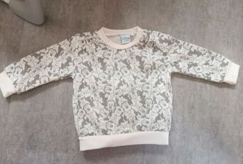 Sweatshirt bébé fille 6 mois Minnie NEUF