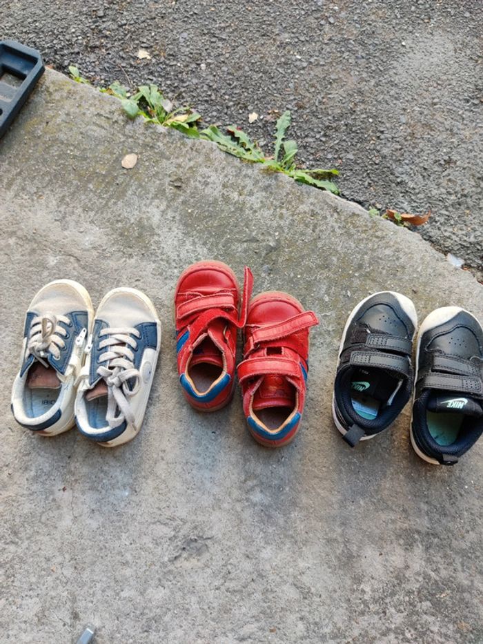 Lot de 3 paires de chaussures enfants