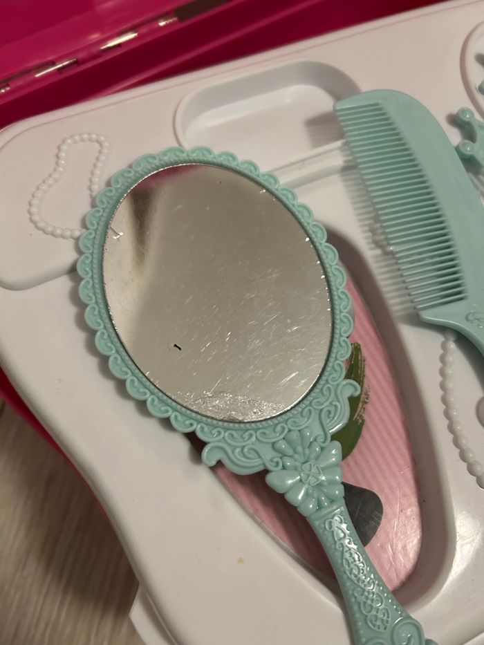 Coiffeuse et accessoires - photo numéro 9