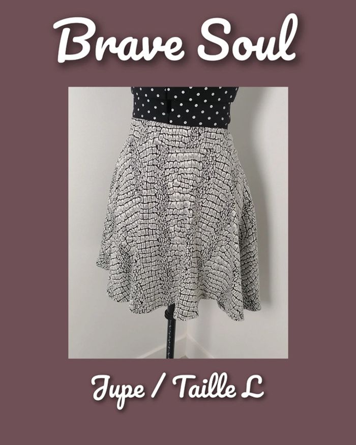 Jupe courte noir blanc taille L Brave Soul