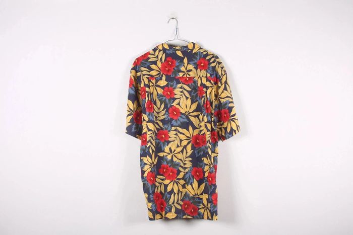 Superbe chemisette en coton (52%) et rayonne motif fleurs d'hibiscus (#240287) - photo numéro 2