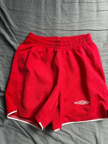 Short umbro taille xxs