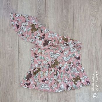 Top one shoulder rose papillons t36