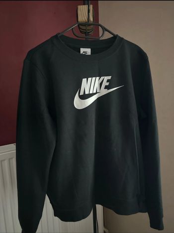 Pull Nike