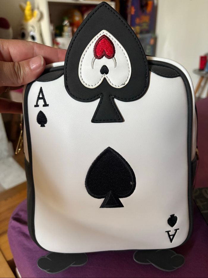 Loungefly Alice au pays des merveilles - photo numéro 5