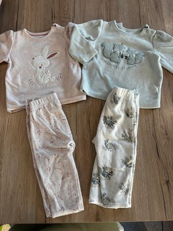 Deux pyjamas deux pièces C&A 12mois
