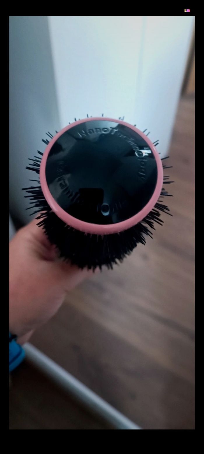 Brosse a cheveux - photo numéro 3