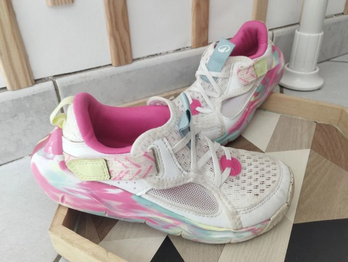 Baskets sport blanches /roses 31 - photo numéro 5