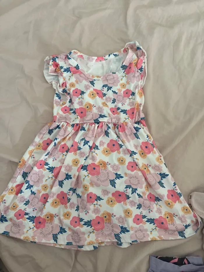 Lot de robe - photo numéro 2