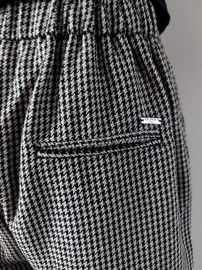 Pantalon large noir et gris - photo numéro 8