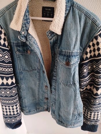 Veste en jean Bershka avec manches en maille – Taille M