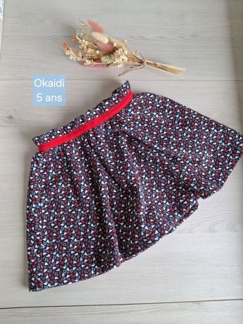 Jupe hiver automne coeurs bleu rouge blanc Okaïdi  Taille 5 ans