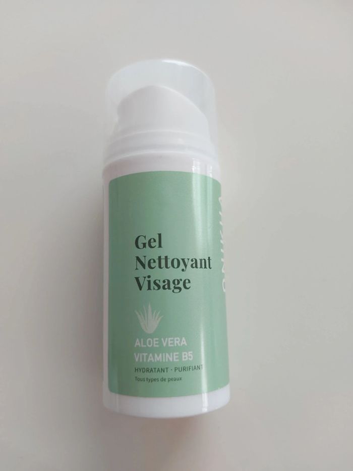 Gel nettoyant visage aloe vera