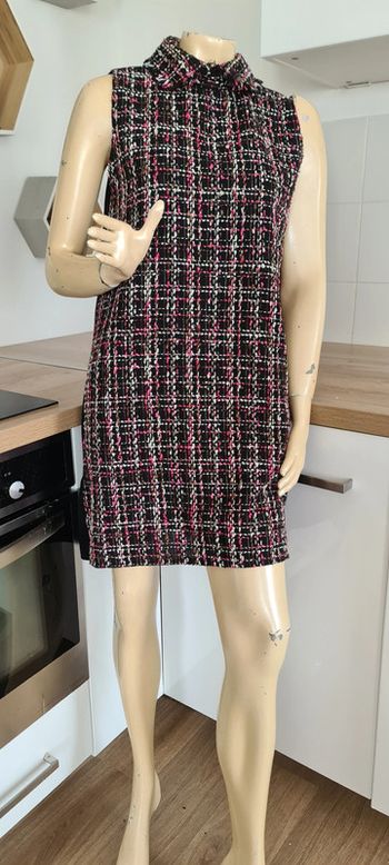 tres jolie robe taille 42 /44 beauty women