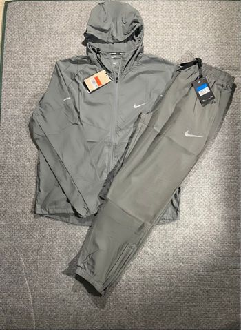 Ensemble Nike running 