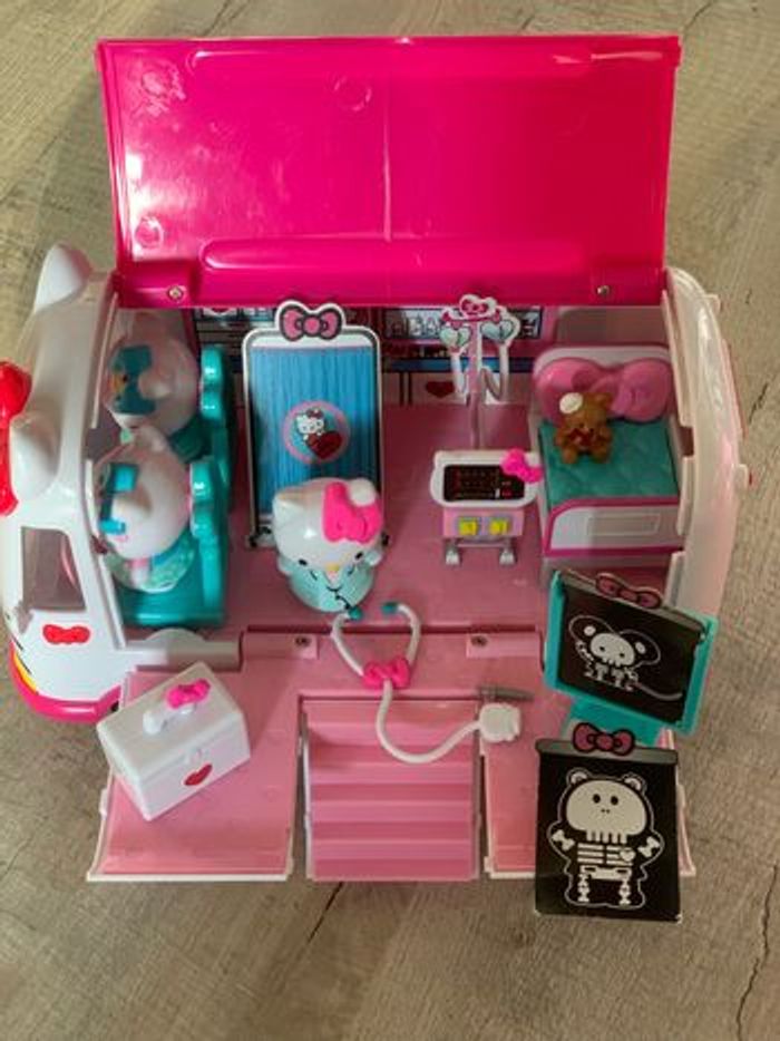 Playset de secours Hello Kitty - photo numéro 4