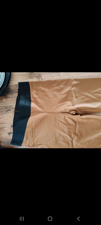 Joli pantalon similicuir