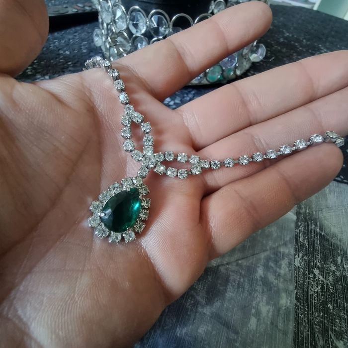 Collier En argent et emeraude Verde