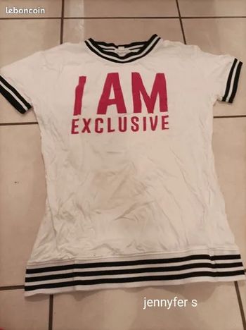 T-shirt Jennyfer taille S 