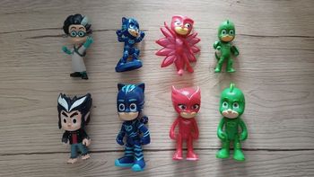 Lot 8 figurines pyjamasques