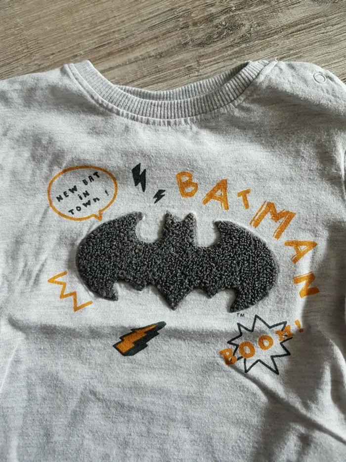 T shirt manches longues Batman 12 mois - photo numéro 2