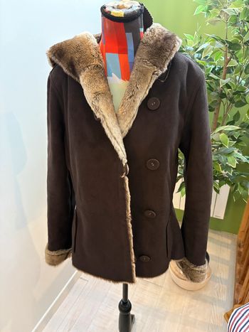 Manteau en fausse fourrure marron Caroll Taille 36
